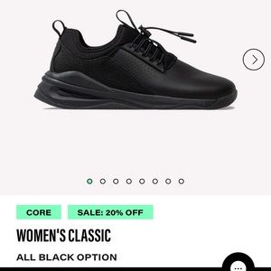 Clove women’s clinical shoes